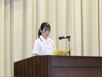 P1004683